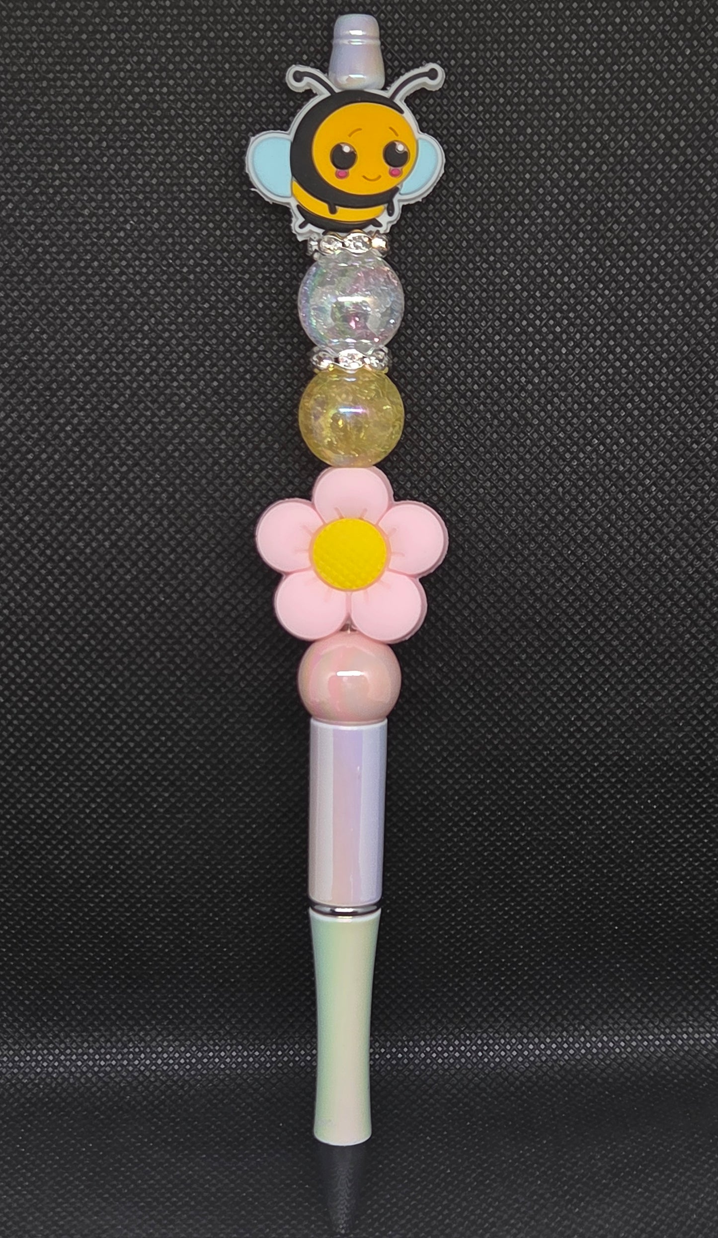Bee pen
