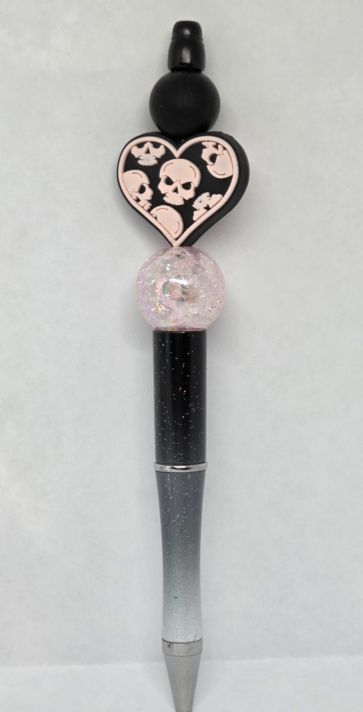 Skull heart pen