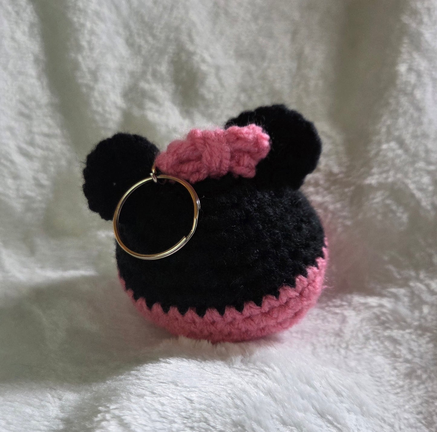 Minnie inspired keychain