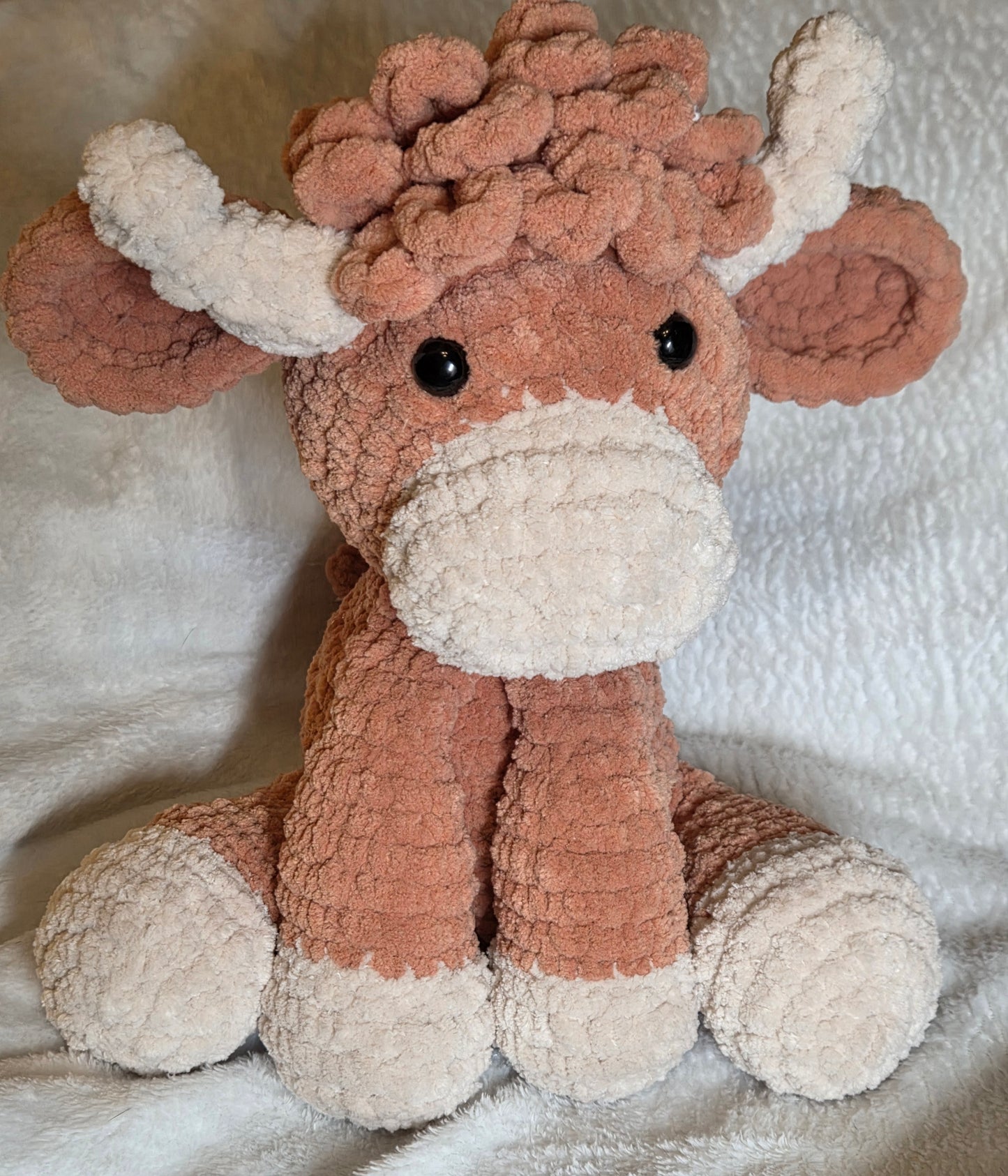 Highland cow plushie