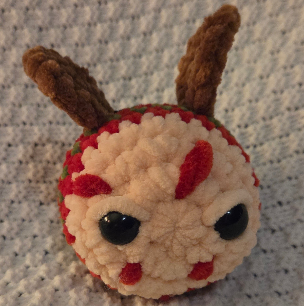 Freddy inspired bee plushie