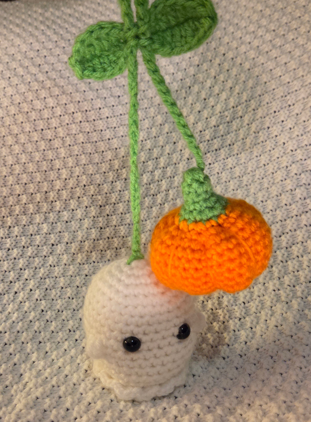 Ghost and pumpkin rearview mirror accessory